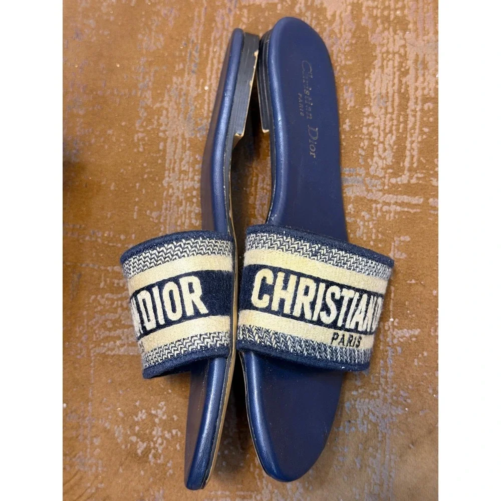 Dior dway slide